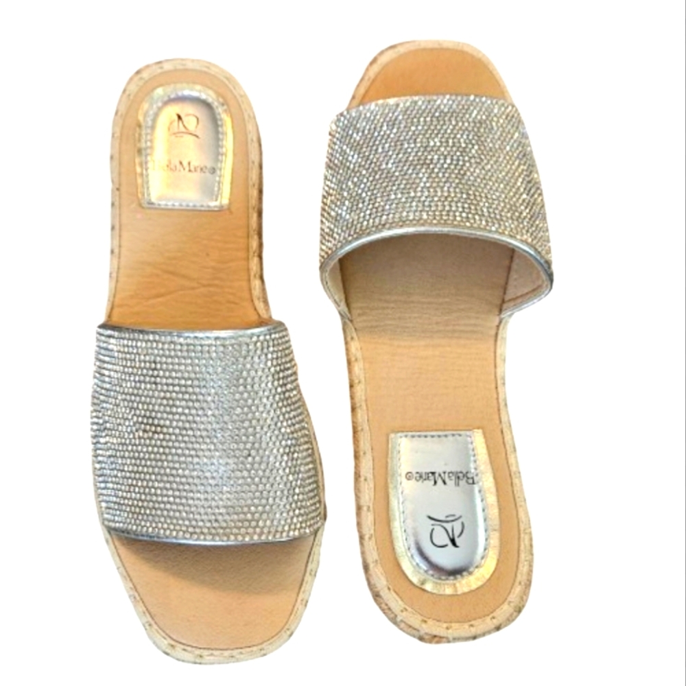 Bella Marie Silver Sparkle Rhinestone Sandals Size 8